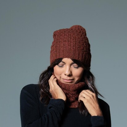 Decumani Hat & Cowl