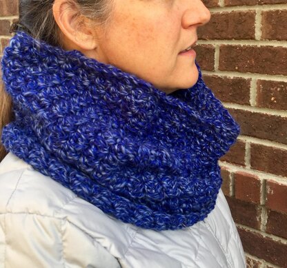 Snow Day Chunky Cowl