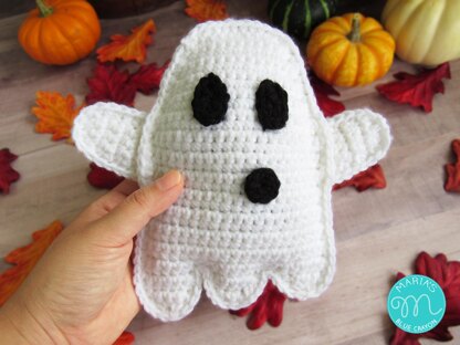 Ghost Amigurumi Ragdoll