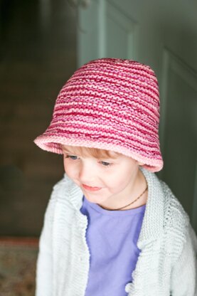 Scrappy Knit Bucket Hat.