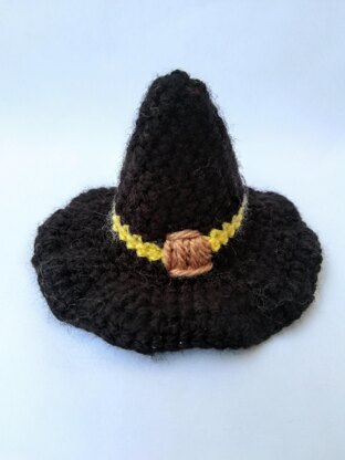 Crochet witch hat