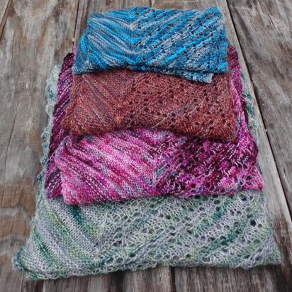 Arrow of Dodona Cowl - knitting pattern