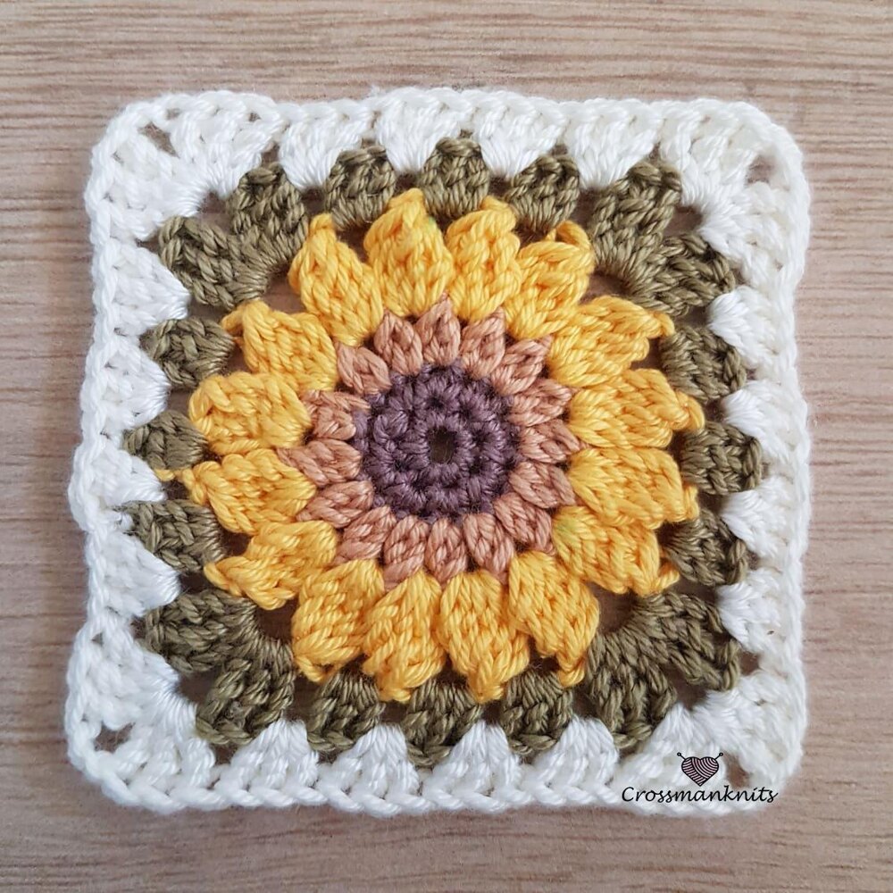 CROCHET “Diamond” Granny Square