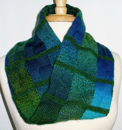 Windowpane Cowl