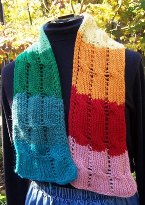 Color-filled Cabled Cowl (or Scarf)