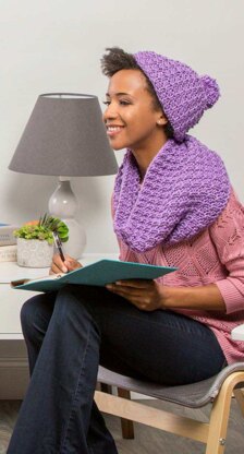 Textured Hat in Premier Yarns Everyday Bulky - Downloadable PDF