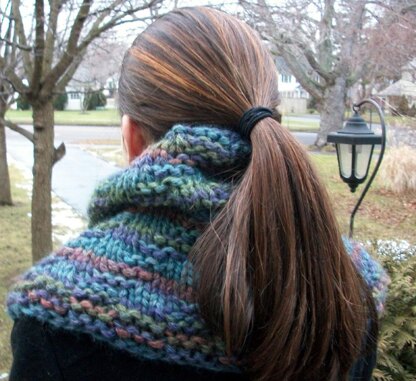 Garter Swirl Snood