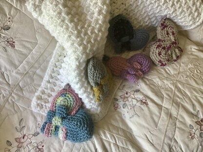 Random Hearts Baby Blanket