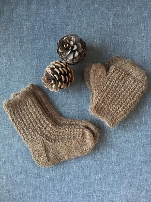 Baby Socks and Mittens