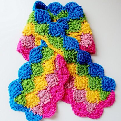 RAINBOW Keyhole Scarf