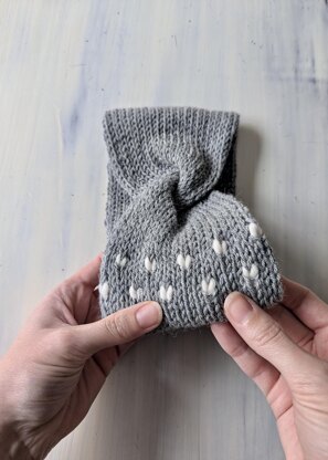 Thrummed Headband - Adding Thrums After Knitting