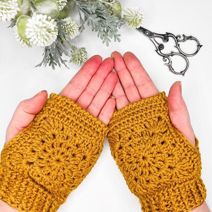 Granny Flower Fingerless Gloves