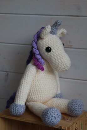 Violet the Unicorn