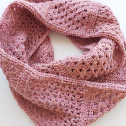 Granny V Infinity Scarf