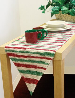 Table Runner to Crochet in Lily Sugar 'n Cream Stripes