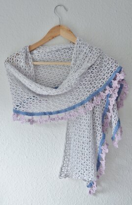 Delta Dawn shawl