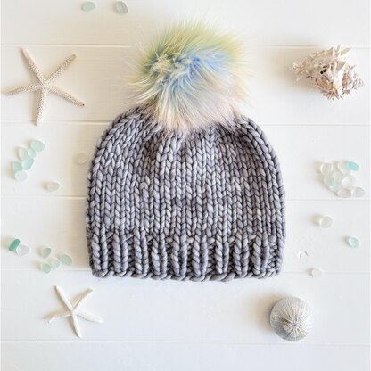 “Still Sea” Pompom Hat
