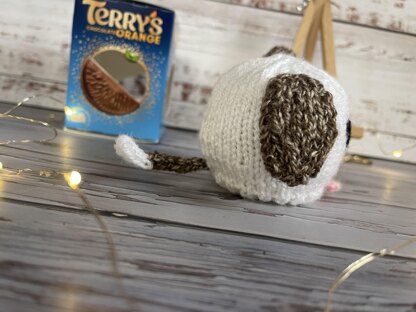 Puppy Dog Chocolate Orange Cover Knitting Pattern