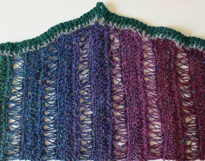 Peacock Stitch Shawlette