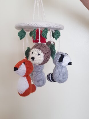 Hanging woodland mobile