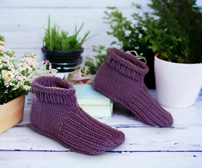 Granny Slippers with a Cuff