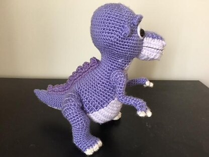 Baby T-rex, Chomper