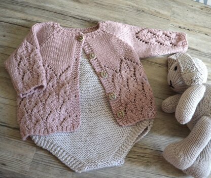 OGE Knitwear Designs P169 Wynter Rose Cardigan PDF