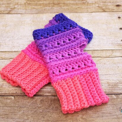 Criss Cross Fingerless Gloves