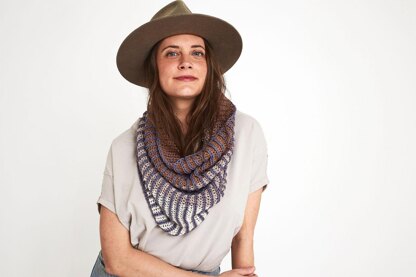Gradient Ribbed Cowl