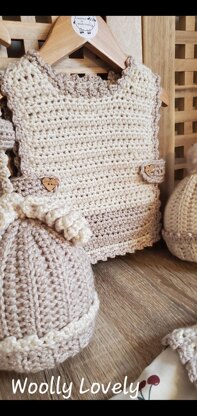 The 'SnowDrift' Tabard