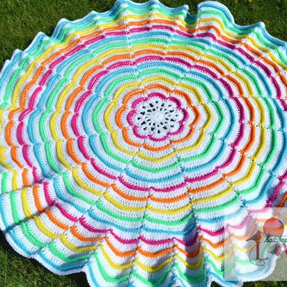 A Round the Rainbow Throw