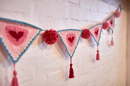 Lovebomb Bunting