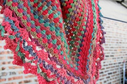 Granny Pine Shawl