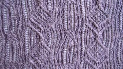 Hido Cable Lace Shawl