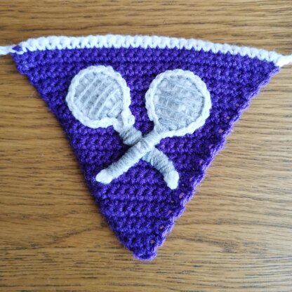 Tennis bunting