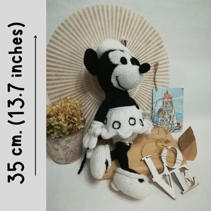 Knitting Pattern Minnie Mouse Steamboat Willie