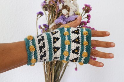 Seed Fingerless Mittens