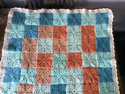 Crochet granny square blanket