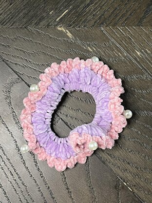 Pearl Plush Crochet Scrunchies