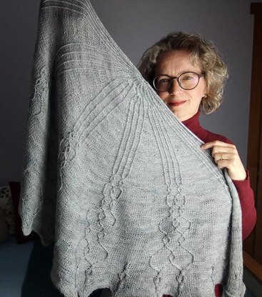 Mandrágora Shawl