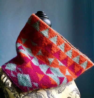 Burano Cowl