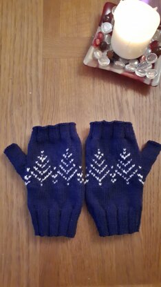 Eleonora Wristwarmers