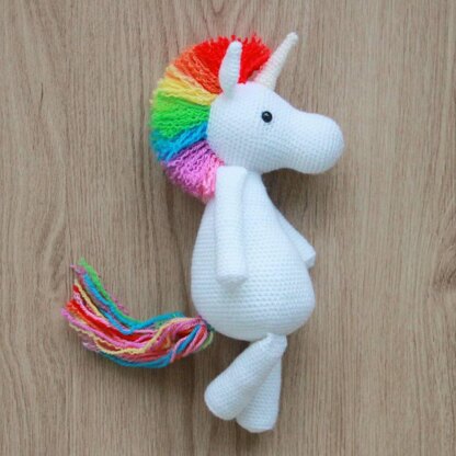 Rainbow Unicorn Crochet Amigurumi Pattern