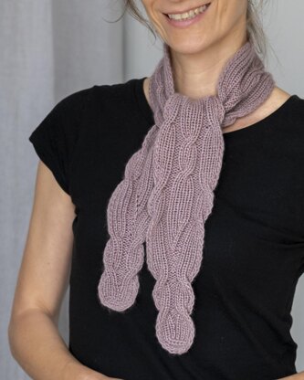 Drifting Wave Scarf