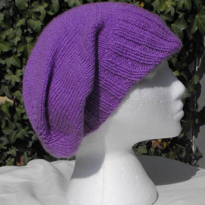 PEAK DK SLOUCH BEANIE HAT KNITTING PATTERN - MADMONKEYKNITS