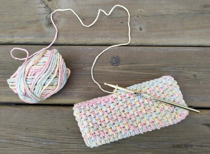 Crochet pouch - Lotus Pouch