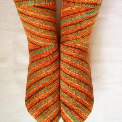 Vice Versa Socks - knitting pattern