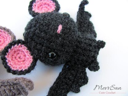 Amigurumi Bat