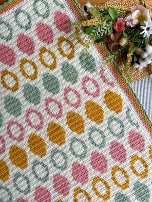 Pretty Polkas Blanket