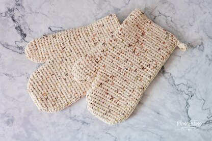 Give Yourself A Hand Oven Mitt